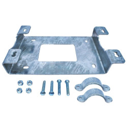 Platine avec 1/2 bride de fixation abreuvoir Resinox II sur poteau ...