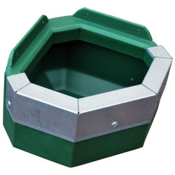 Mangeoire pour poulinière : p1210303