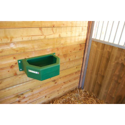 Mangeoire murale : p1210307