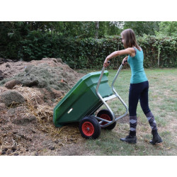 Brouette 200 L : p1212511