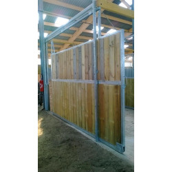 Séparation de box coulissante plein bois 3 m : p1251101