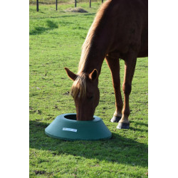 Mangeoire de prairie circulaire à lester : p1213103