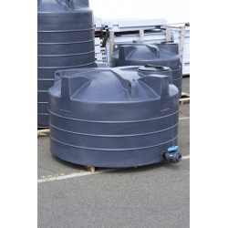 Cuve de stockage aérienne verticale 3000 l. ø 1,95 m : p1160400